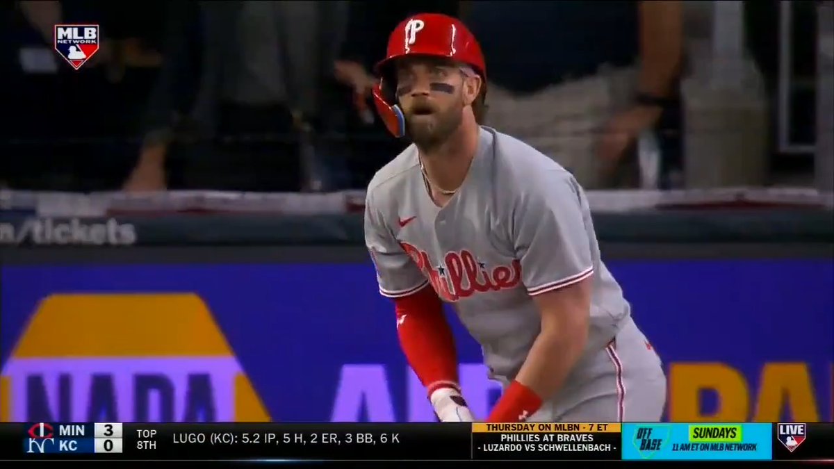 PHILLIES TAKE THE LEAD! 💥 Bryce Harper leaves the yard for his 2nd home run of the season! #MLBNShowcase