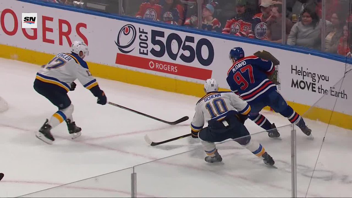 Connor Brown collects the GWG 🤎 #LetsGoOilers