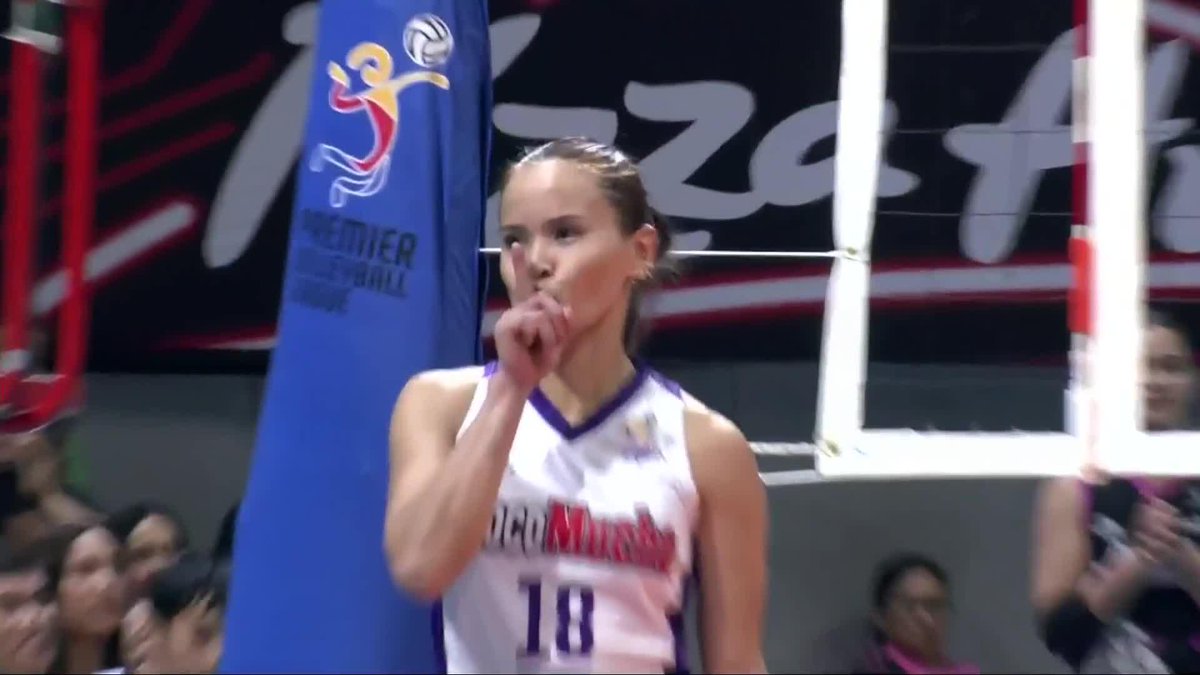 SHHH ... SI 🤫 Sisi Rondina lets her skills do the talking, dropping a swaggy statement play to fire up Choco Mucho in Set 3 against the Akari Chargers in Game 2 of their 2024–25 PVL All-Filipino Conference bronze medal showdown! #PVL2025 #TheHeartofVolleyball #OneSports