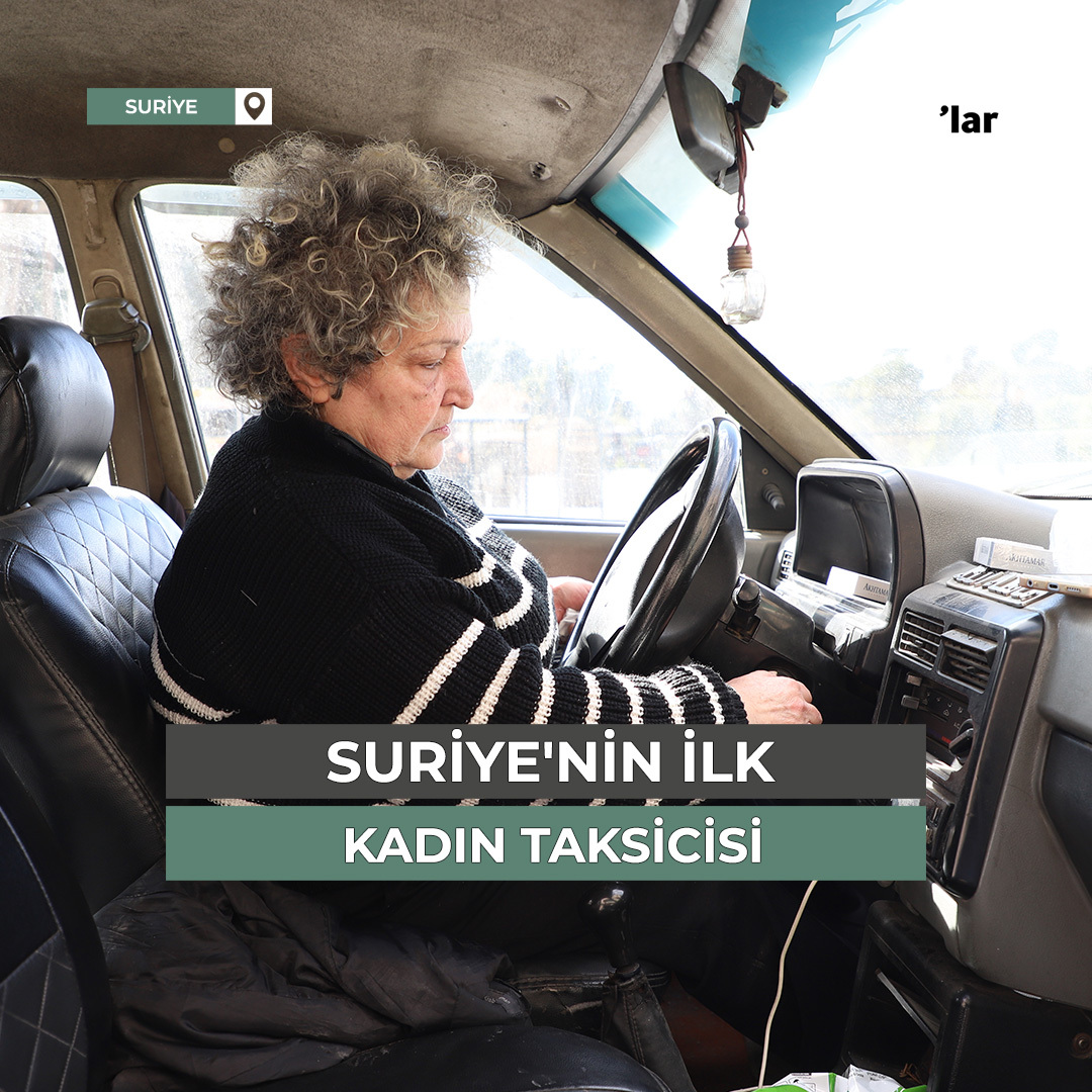 "Araba sürmek çocukluğumdan beri içimde vardı; önce bisiklet sürmeyi öğrendim, sonra motosiklet, ardından araba. Araba ofisim olsun isterdim, bu benim hobim. Kadınlara şöyle derdim: "Buyurun gelin benimle görün", onlara araba kullanmayı öğretirdim." Suriye'nin ilk kadın taksi şöförü, 64 yaşındaki 2 çocuk annesi Suriyeli Meryem Faddul, kocasını savaşta kaybetmesinin ardından ailesinin ihtiyaçları için girdiği son mesleği taksi şoförlüğünü anlattı.