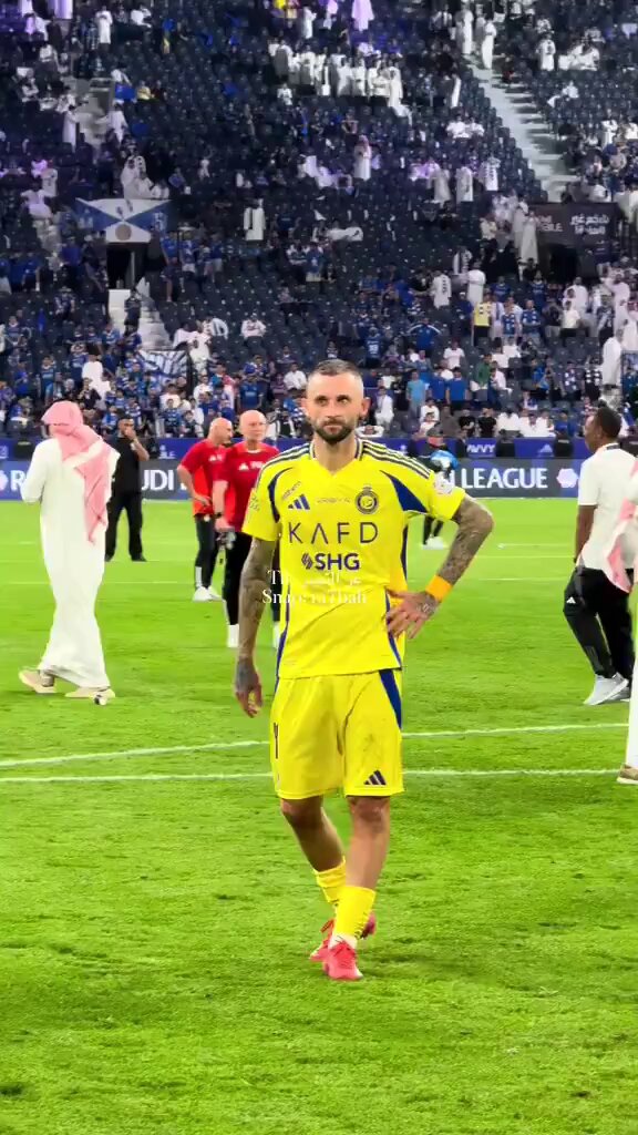 🚨🚨🚨🚨🎙️- بروزوفيتش: لقد تلقيت ترحيبًا كبير من جماهير النصر واريد أن اشكر الجماهير على ذلك وعلى دعمنا ايضًا😔💛