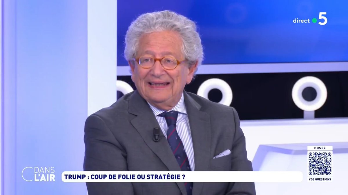 "On pensait que l'heure du temps était à l'homme fort. Et soudain on voit un leader populiste qui amène le chaos, la confusion. Pour tous les partis populistes dans le monde, c'est un moment d'interrogation: est-ce vraiment bon pour eux ce qui se passe aux USA ?". Dominique Moïsi