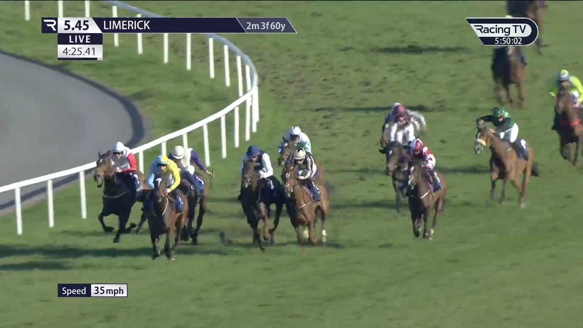 👀 Good Girl Kathleen (Getaway) is a half-sister to Maughreen and makes a likeable start on Rules debut for Emmet Mullins, John Gleeson and Lions Mouth Racing Club Racing Club 🥇