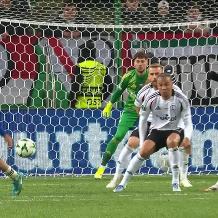 Legia 0️⃣:1️⃣ Chelsea Tyrique George otworzył wynik przy Łazienkowskiej 🚨 📺 Polsat Sport 1 📺 Polsat Sport Premium 1 #UECL