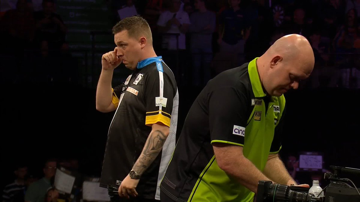 MVG makes his return from injury! ‼️ The Dutchman faces off against Chris Dobey to kickstart tonight's action in Manchester 🔥