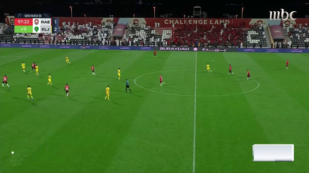 صراع الهبوط يشتعل بين 5 أندية في دوري روشن السعودي.. عيسى الجوكم: الفرق المهددة بالهبوط لا بد ان تلعب بنظام خروج المغلوب في المباريات الجاية لتفادي الهبوط لدوري يلو عيسى الجوكم حازم الغامدي #نشرة_التاسعة #MBC1
