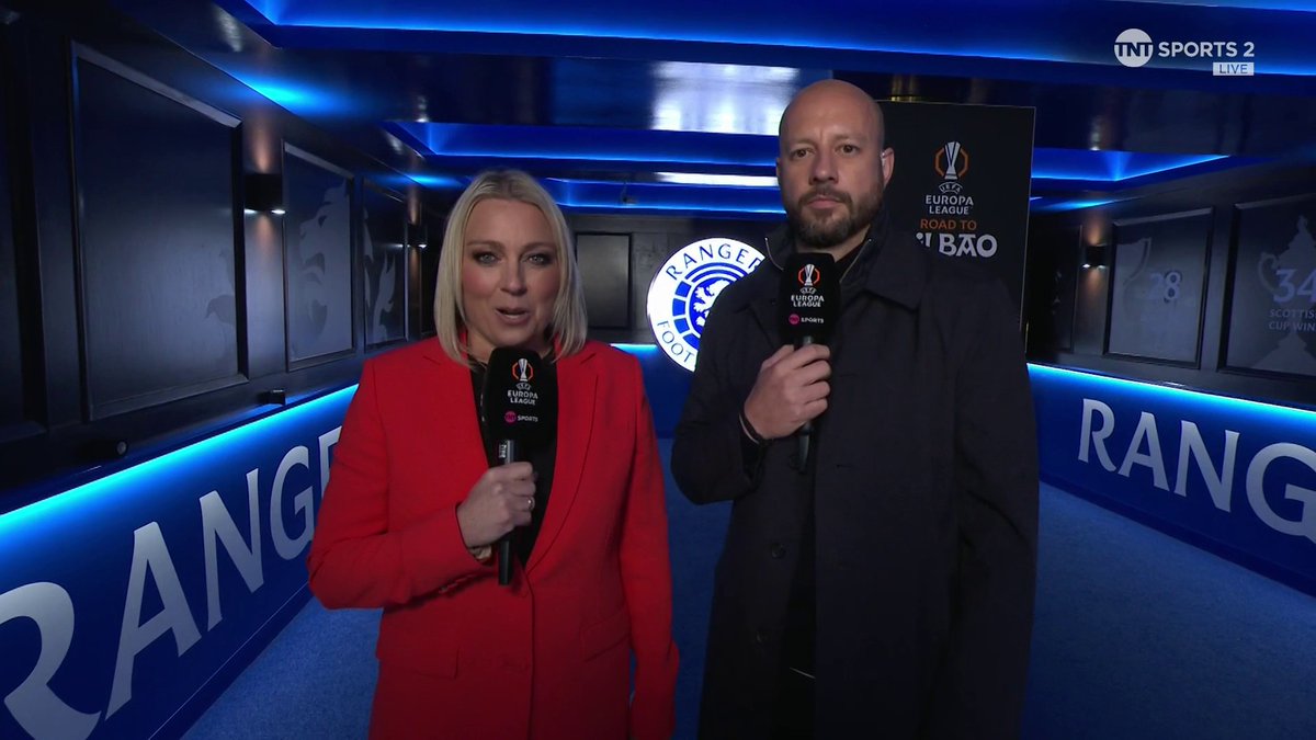 "The electricity, you can feel it" ⚡️ Alan Hutton &amp; Emma Dodds take a behind-the-scenes look at the Rangers tunnel and walk out for the 50,000-strong crowd 😍 📺 TNT Sports &amp; discovery+ UK
