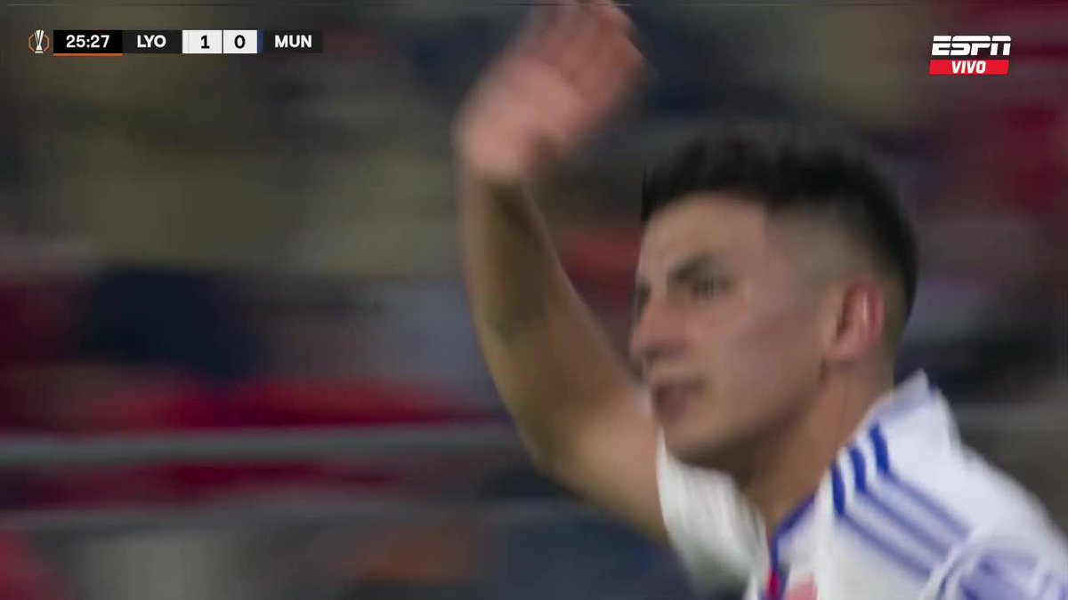 🤯🇦🇷 HAY GOL DE THIAGO ALMADA AL MANCHESTER UNITED EN LA EUROPA LEAGUE.