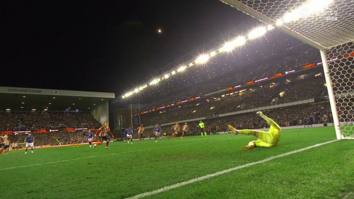 PENALTY SAVED BY KELLY 🧤 After a lengthy VAR check, where Bilbao thought they'd scored, only to be ruled out for offside, but given a penalty instead for handball - Berenguer has his penalty brilliantly kept out by Kelly! 📺 TNT Sports &amp; discovery+ UK
