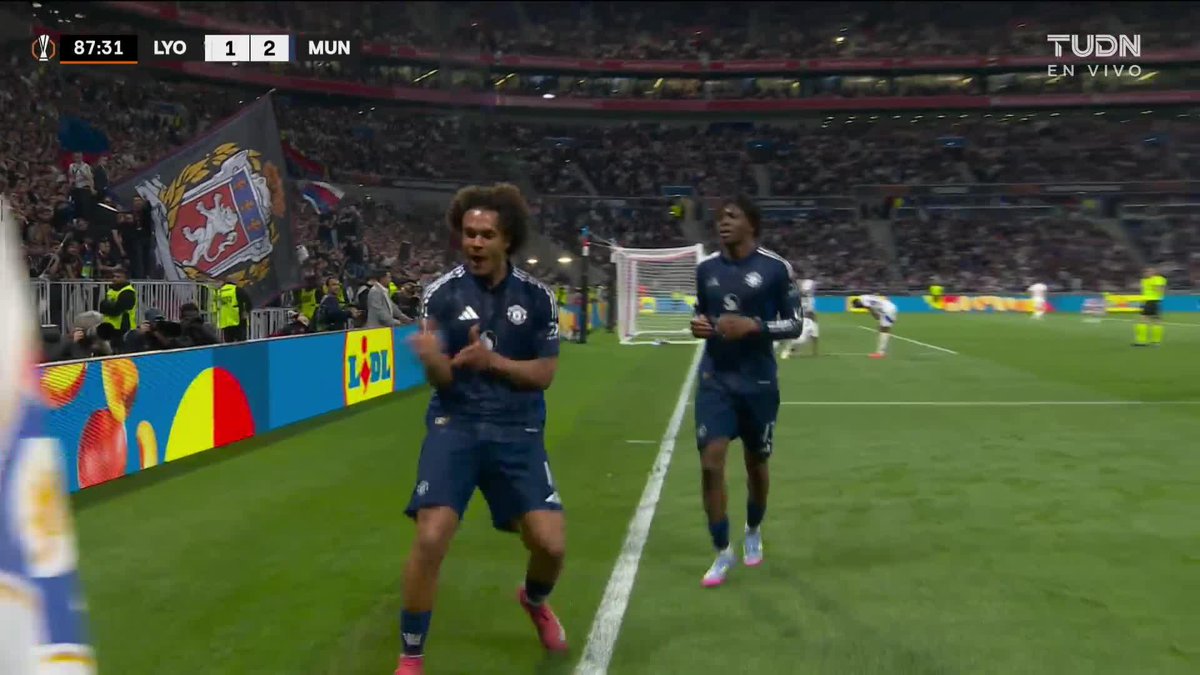 JOSHUA ZIRKZEE ON 87 MINUTES. UNITED FANS JUST MAY BE ALLOWED TO SMILE AGAIN