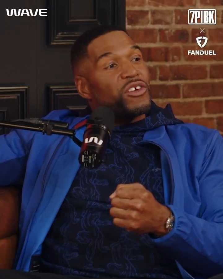 "Take chances … you can’t live off sports forever.” Michael Strahan doesn't hold back on his advice to athletes on life after their playing career 💯 FanDuel Sportsbook