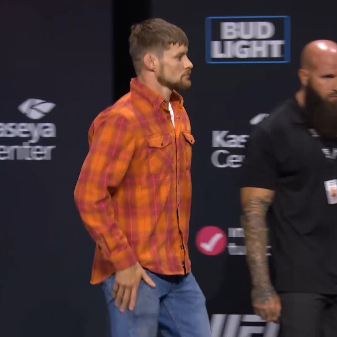 A encarada entre Bryce Mitchell e Jean Silva antes do UFC 314!