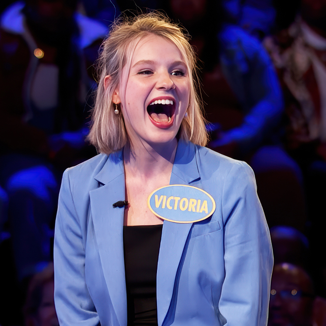 Auntie Stacey must have skipped rehearsal. 🤦🏽♀️🤦🏽♀️🤦🏽♀️ Can Victoria finish it off for $20K?? (Hall family // Fast Money #3)