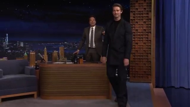 .Patrick Schwarzenegger is hereeee! 👬 #FallonTonight