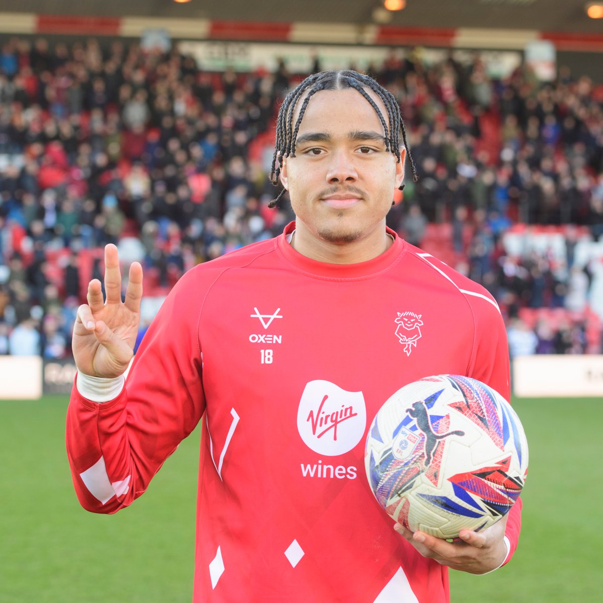 😍 Your Sky Bet League One Player of the Month for March...
