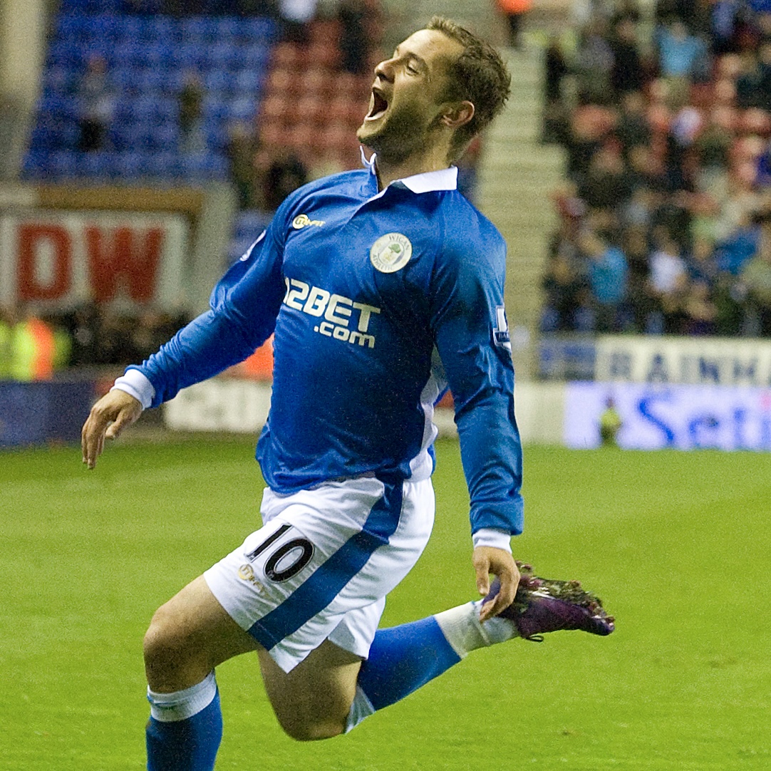 A famous night at the Brick, as the Tics defeated Manchester United for the very first time. ๐ #wafc ๐ตโช๏ธ | #OnThisDay
