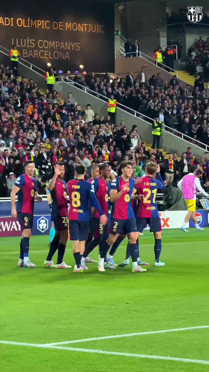 Half goal for Cubarsí. Half goal for Raphinha. We think that's fair. 🤝