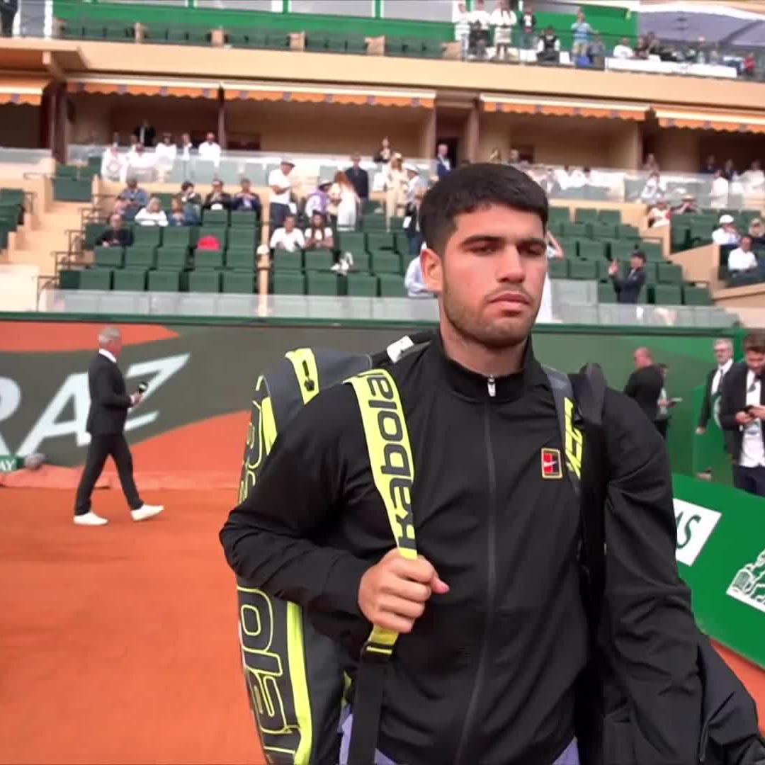 First-ever clash between two young stars 🌟 20yr old Fils faces 21yr Alcaraz 🤝 Watch #RolexMonteCarloMasters ->