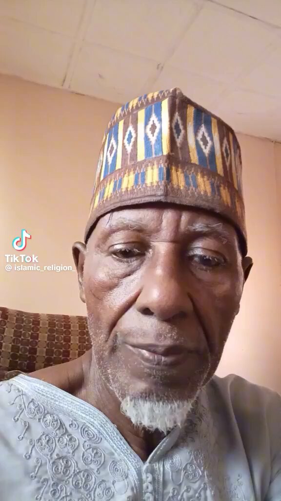 Its Baba's Diction for me Asiri awon agbalagba, Olorun ko gba adura wa🤲🤲🤲 Nkan tagbalagba nfi jeko things. May Allah spare Baba's life upon khair