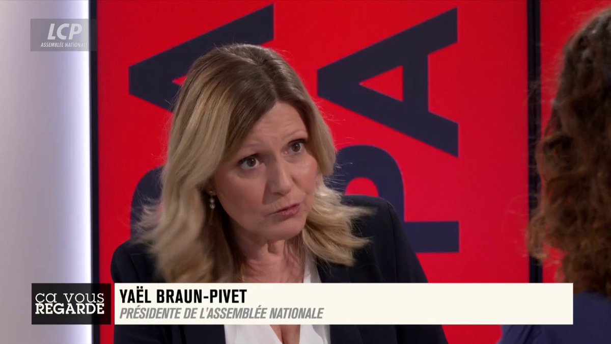 "Les Français ont une image horrible des politiques (...) j'ai voulu, par ce livre, montrer que les politiques (...) avaient un désir sincère de s'engager pour les servir et que nous n'étions pas attirés par les ors de la République", expose Yaël Braun-Pivet. #CVR