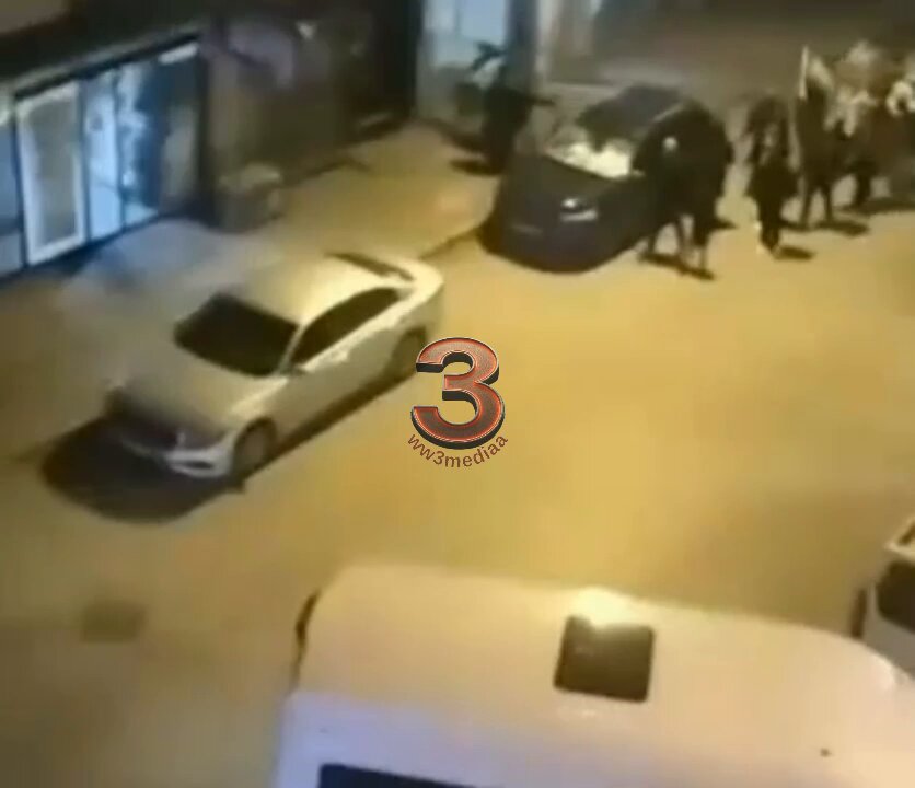 🔴#SONDAKİKA İzmir’de Filistin’e destek yürüyüşü düzenleniyor. “Türkiye uyuma kardeşine sahip çık”