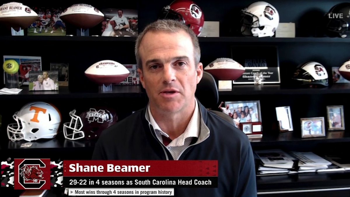 "Last year it was certainly a quiet confidence last year at this time but this year I see him really being the leader that we need him to be." Gamecock Football's Shane Beamer gives praise to his QB LaNorris Sellers 🤙