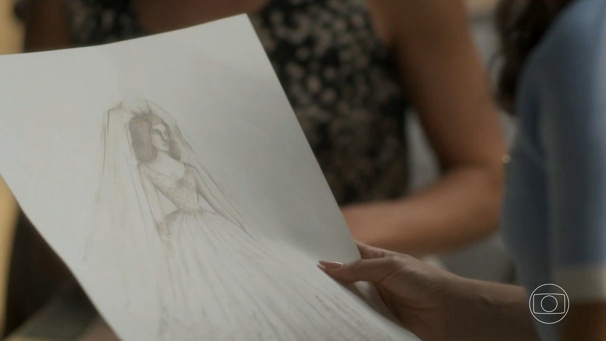 "Ficou maravilhoso. Não sabia que desenhava tão bem." (Bia) "Nem eu." (Clarice) "O buquê vai ser de qual flor?" "Flor da imperatriz..." TÁ VINDO AÍ. #Garotadomomento