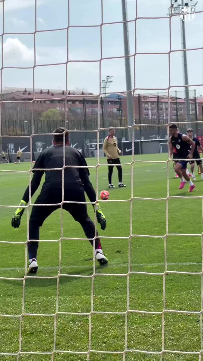 Just putting the ball in the net 🤩