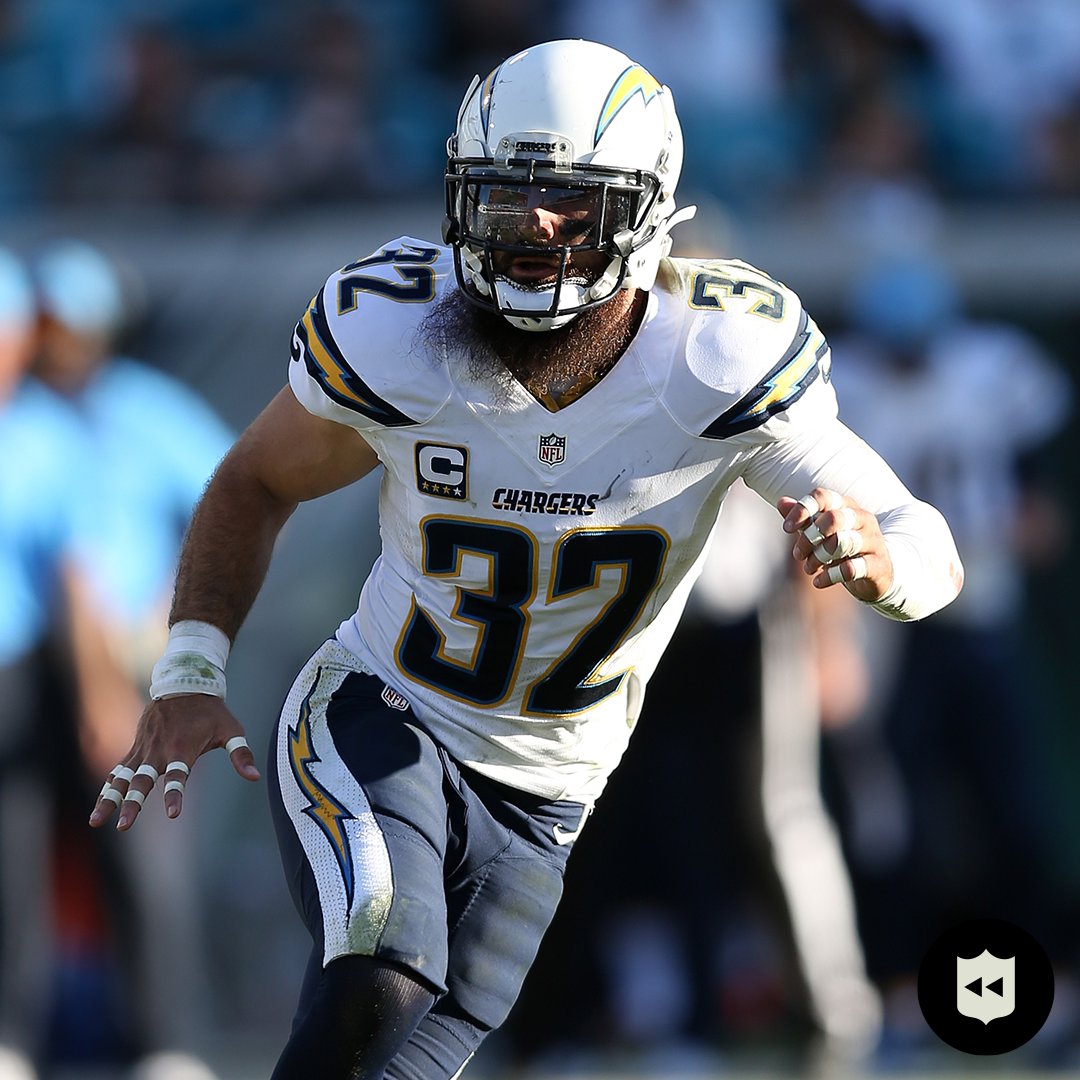 SHOULD ERIC WEDDLE BE A HALL OF FAMER…? Super Bowl champion (LVI) 5x All-Pro 6x Pro Bowler NFL interceptions co-leader (2011) NFL 2010s All-Decade Team 1,179 tackles 29 interceptions 98 PDs 5 TDs