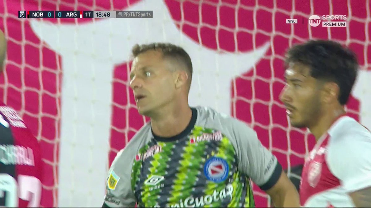 ¡EL RUSO RODRÍGUEZ Y LA POSIBLE ATAJADA DE LA FECHA! 🧤🧤 #Suscribite y viví el Torneo Apertura 2025 por TNT Sports 👉