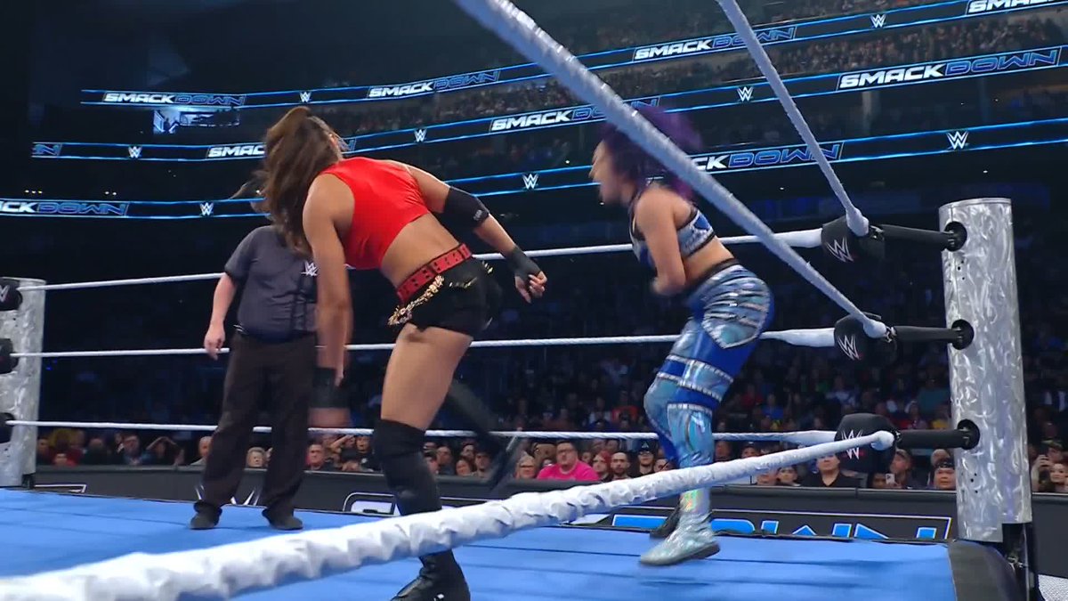 .Big Meech 미친 and Briana Brandy are doing whatever it takes! #SmackDown