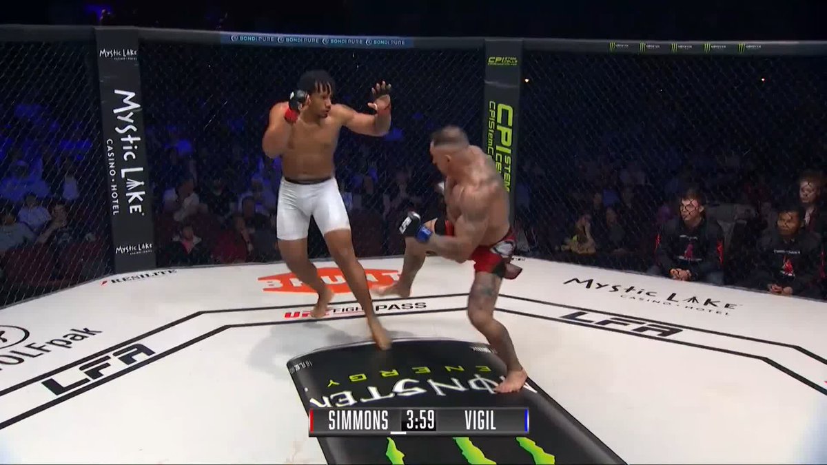 Lets get this guy signed up ✍️🏼 UFC