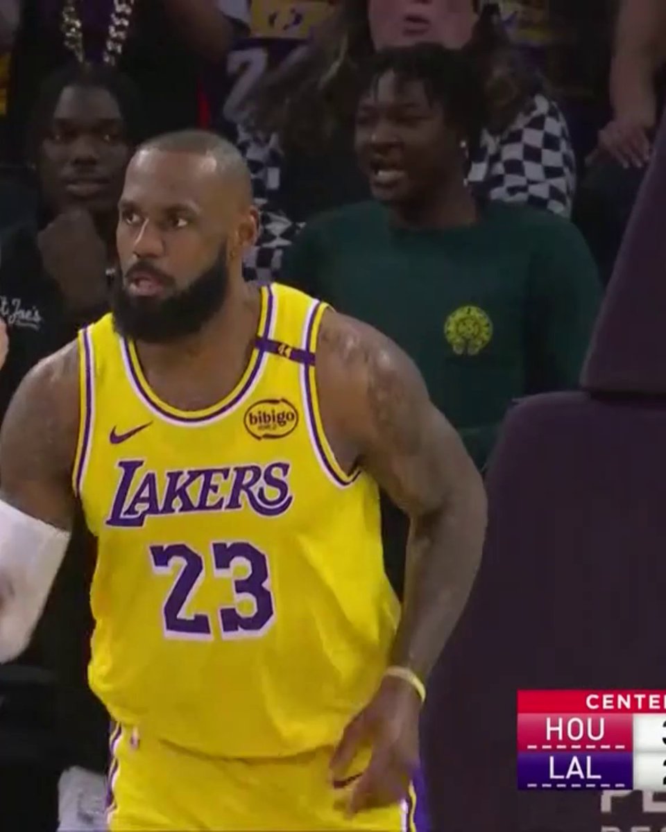 Another Luka to LeBron lob 🔥