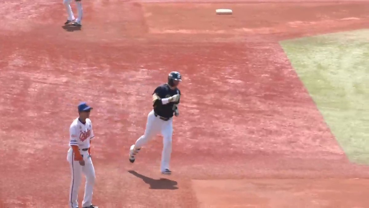 ⚾️#イースタン・リーグ 完ぺきな当たりはライトスタンドへ💥 #村上宗隆 選手のホームランでヤクルト先制🤩 🆚 #オイシックス vs #ヤクルト #プロ野球 #ファーム #swallows