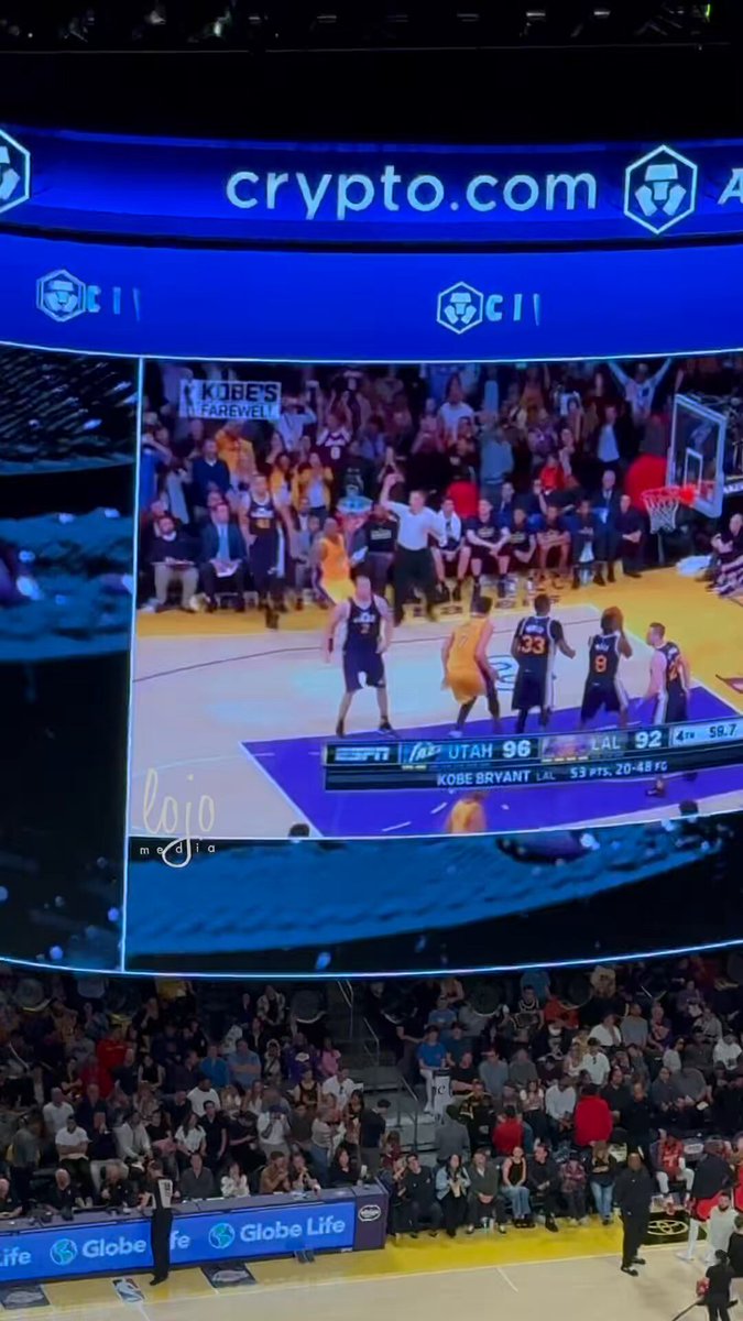 The Lakers pay tribute to Kobe Bryant’s final game, April 13, 2016, where he scored 60 points. #Lakeshow