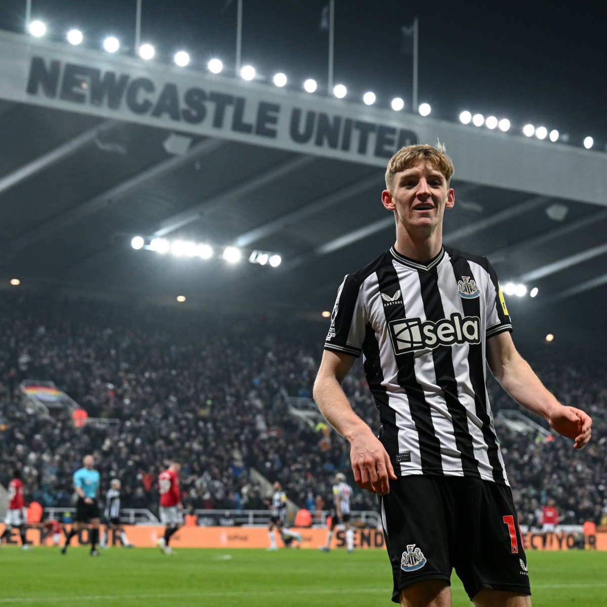 AG10 💫 Last time out against Man Utd at St. James' Park! 🔙