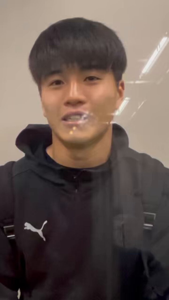 POTM Plate #川﨑颯太 選手👏 【応募方法】 ①京都サンガF.C.【公式】をフォロー ②この投稿をリポスト 抽選で1名の方にPOTM Plateプレゼント🎁 〆4/13 23時59分まで 当選者の方には後日DMでご連絡いたします✉ #sanga #京都サンガ
