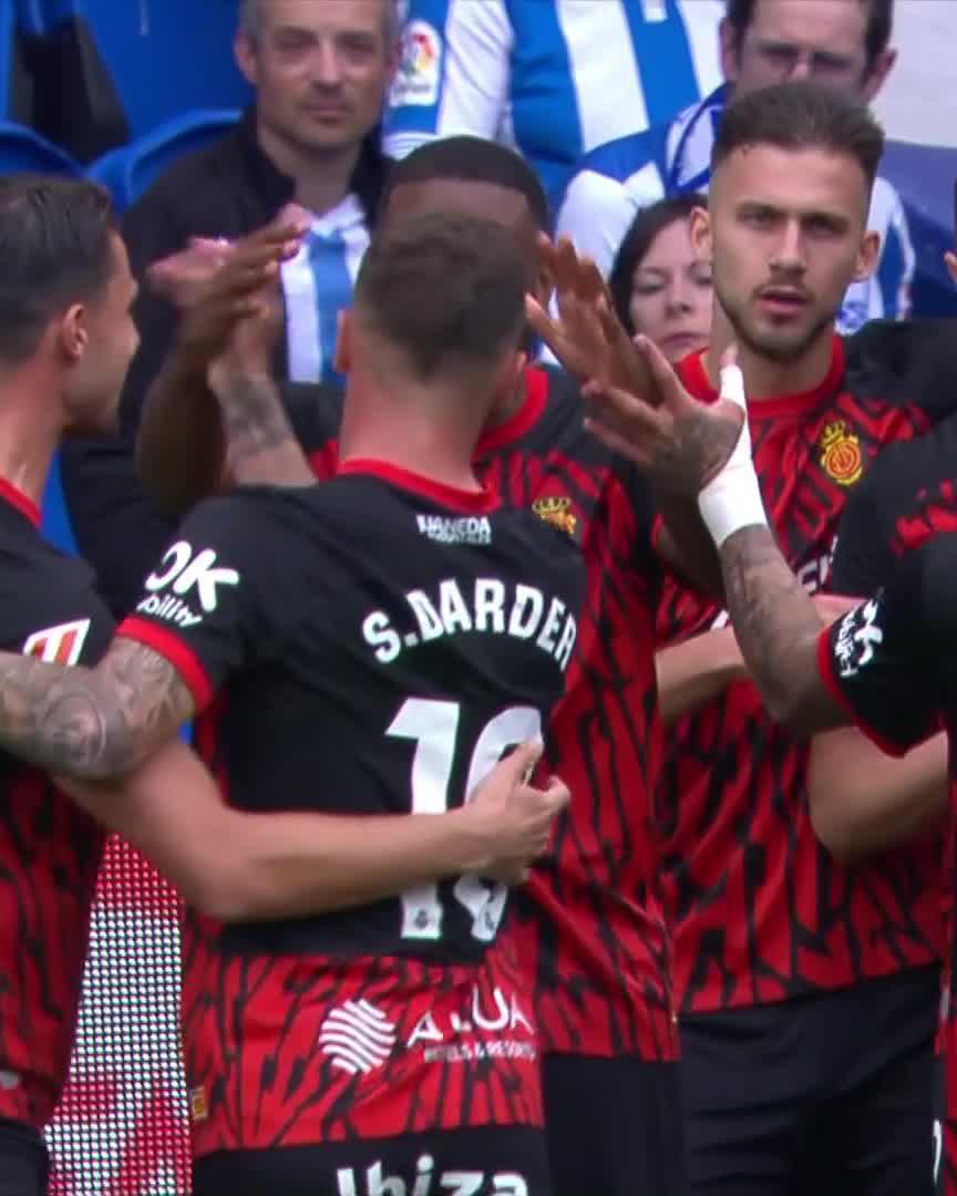 ❤️ La celebración de Cyle Larin. #LALIGAHighlights | #DesenlaceLALIGA