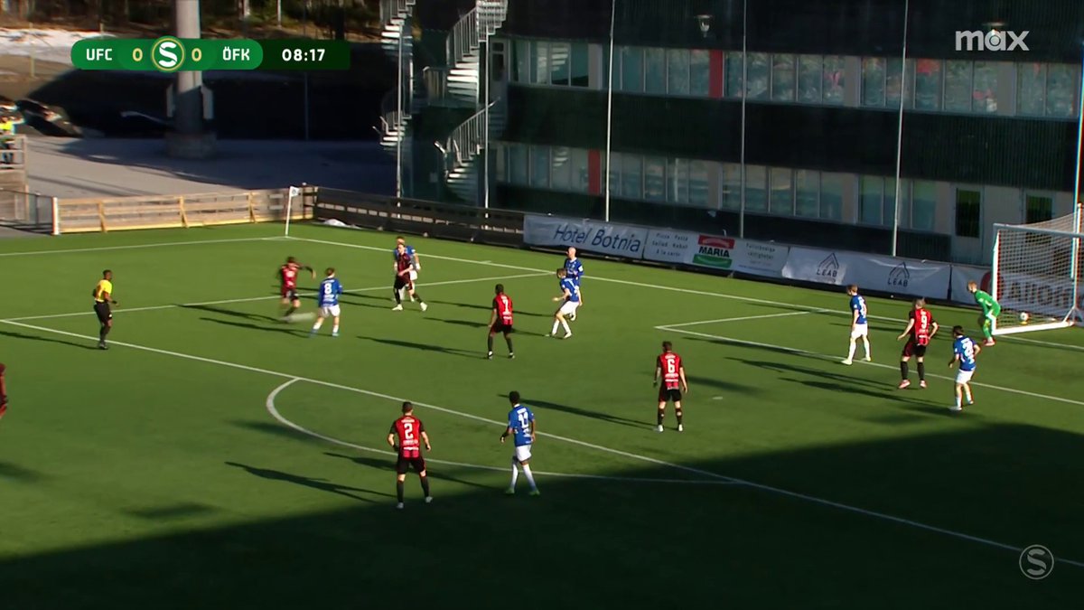 Theodor Johansson smäller dit 1-0 för Östersunds FK borta mot Umeå FC! 🚀 📲 Se matchen just nu på Max