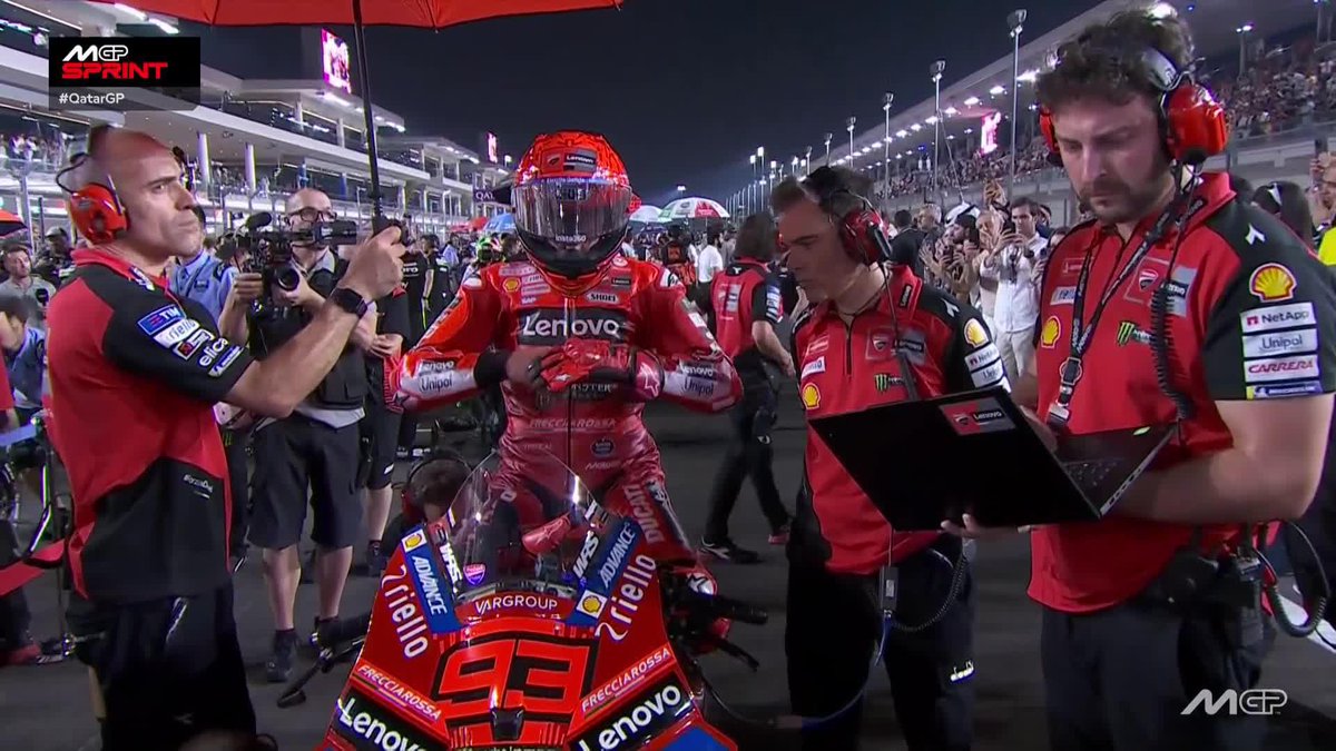 In control 🔴 Marc Márquez from pole position! #QatarGP 🇶🇦