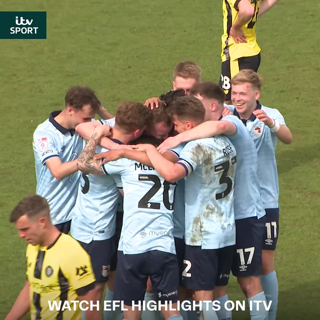 STOP RIGHT THERE AND WATCH THIS! 🤯 Kieran Green scores from his own half for Grimsby Grimsby Town F.C. | EFL