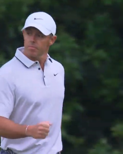 342 yards off the tee on No. 5. A nine iron into the green. Another birdie for Rory McIlroy. #themasters