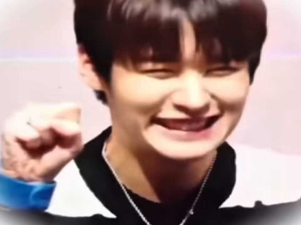 #leeknow biboito! ૮ ྀི„• ֊ •„ ྀིა