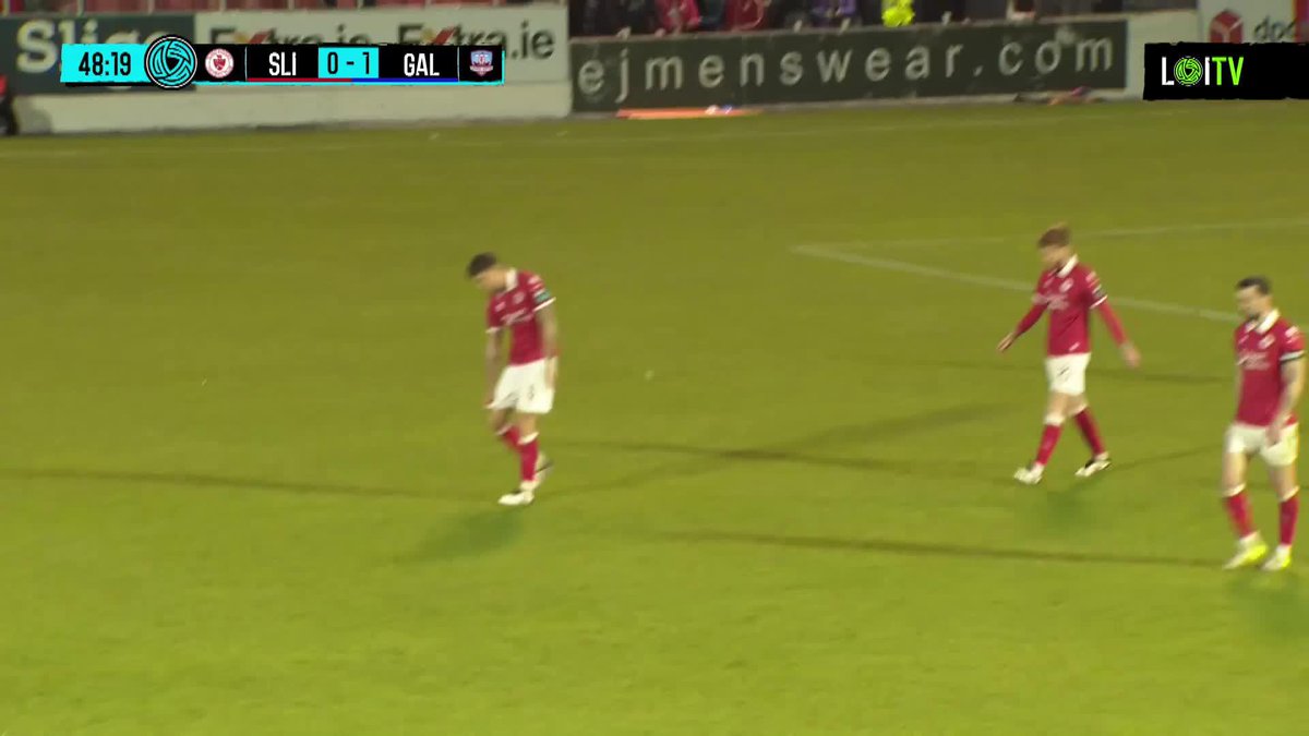 Cian Byrne take a bow son!🚀 A moment of brilliance from Byrne to double Galway United's lead and grab his second of the game.