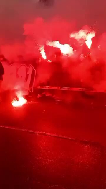 🔵La afición del @alaves 🔥🔥🔥🔥 apoyando a sus jugadores mañana juegan contra el Real Madrid C.F.