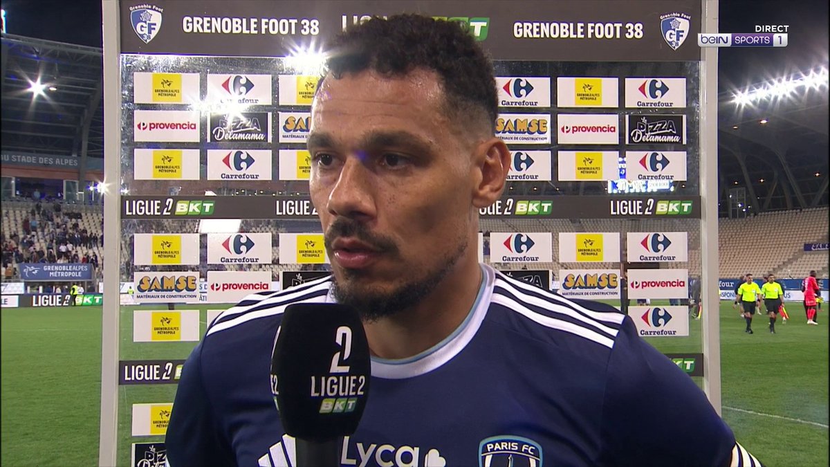 Timothée Kolodziejczak (Paris FC) 𝗣𝗘̀𝗧𝗘 𝗟𝗘𝗦 𝗣𝗟𝗢𝗠𝗕𝗦 au micro de beIN SPORTS : « Je pense qu’on dérange… les arbitres sont contre nous ! 𝗜𝗟𝗦 𝗦𝗢𝗡𝗧 𝗜𝗡𝗖𝗢𝗠𝗣𝗘́𝗧𝗘𝗡𝗧𝗦, 𝗜𝗟𝗦 𝗦𝗢𝗡𝗧 𝗡𝗨𝗟𝗦 : il faut le dire ! » 🤯