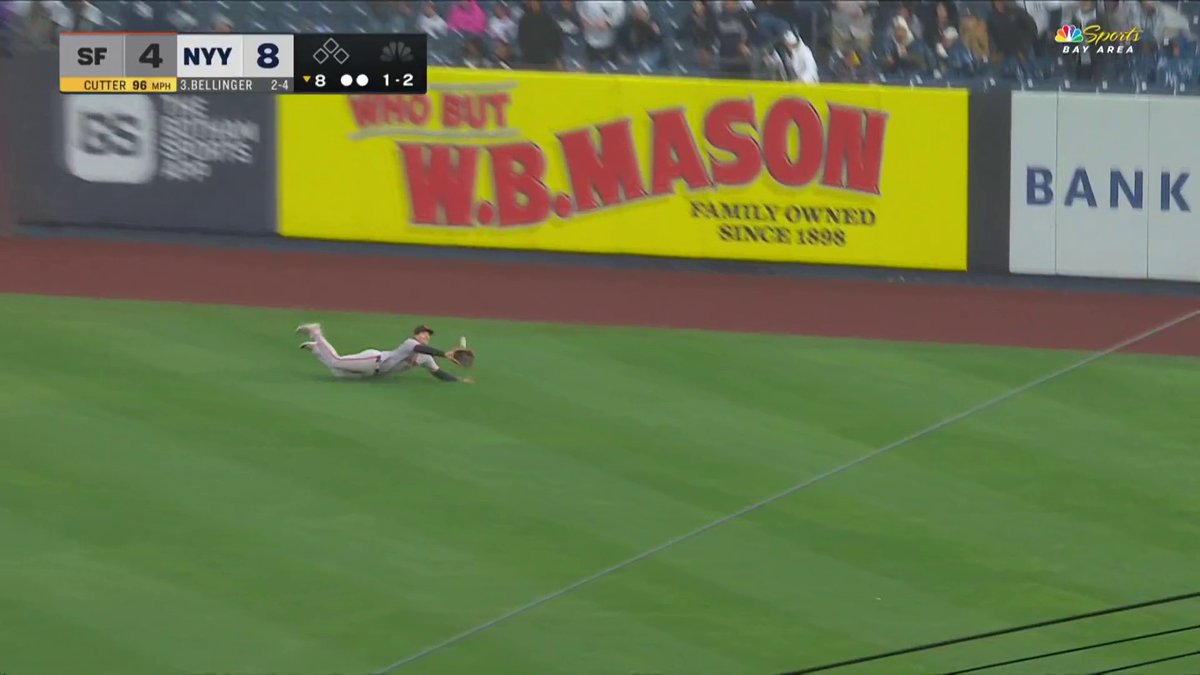 Yaz robs Bellinger 😮