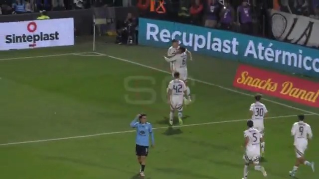 📹El movimiento en el área y el GOL de MARCOS ROJO para el 1-0 de #Boca en Córdoba ante Belgrano.