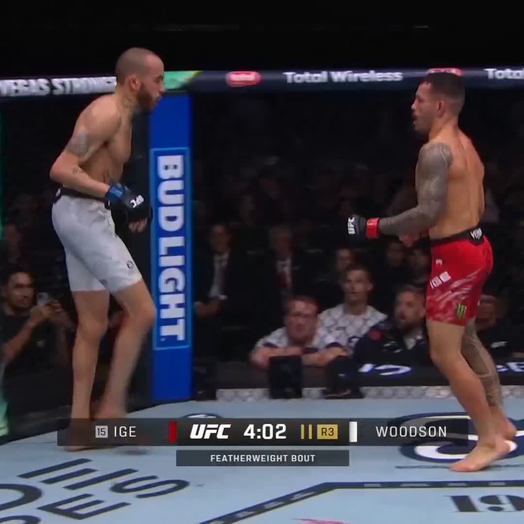 Dan Ige üçüncü rauntta Sean Woodson’ı bitiriyor!🔥 Sizce hakemin zamanlaması doğru mu?🤨 #UFC314