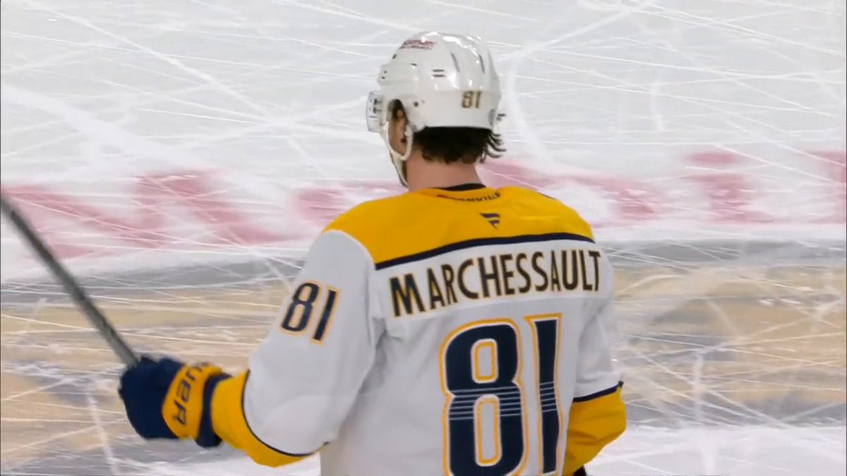 A warm round of applause for Jonathan Marchessault in his first trip back to T-Mobile Arena! ⚔️ Once a Misfit, always a Misfit.